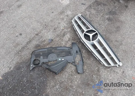 2013 Mercedes-Benz C 300 Sport 4Matic from USA, damaged, VIN WDDGF8AB6DA790762